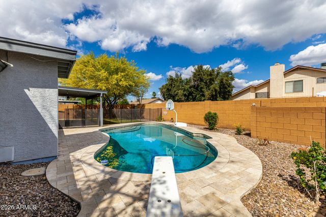 1714 W MANOR Street, Chandler, AZ 85224