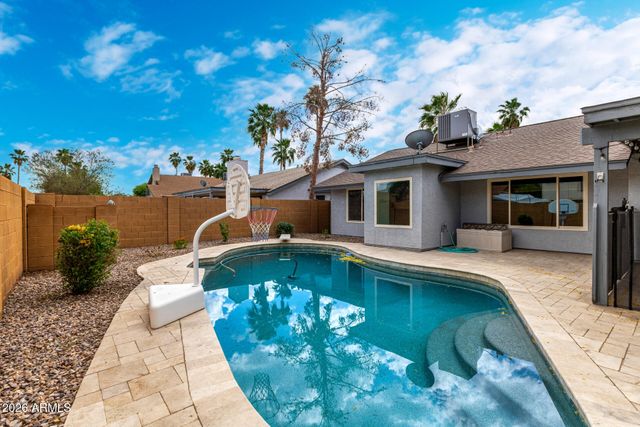 1714 W MANOR Street, Chandler, AZ 85224