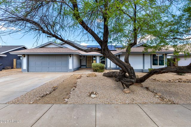 1714 W MANOR Street, Chandler, AZ 85224