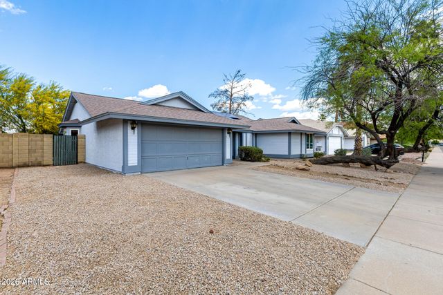 1714 W MANOR Street, Chandler, AZ 85224