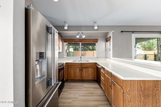 1714 W MANOR Street, Chandler, AZ 85224