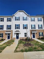 1406 Newell Towns Lane, Charlotte, NC 28262