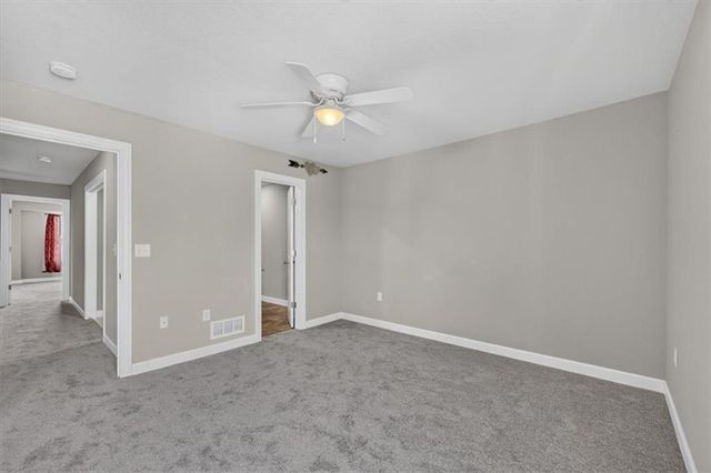 213 Pointe Lane, Raymore, MO 64083