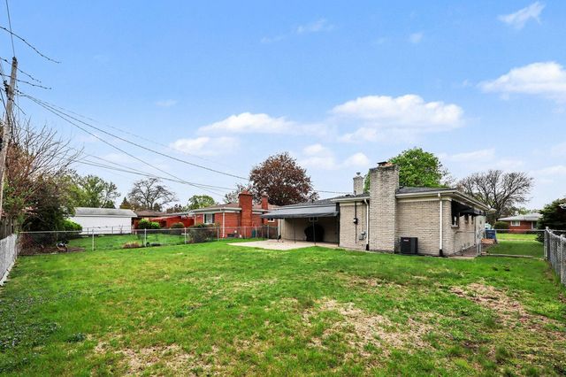 27548 Bonnie Drive, Warren, MI 48093