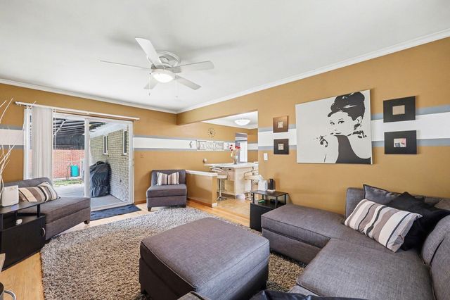 27548 Bonnie Drive, Warren, MI 48093