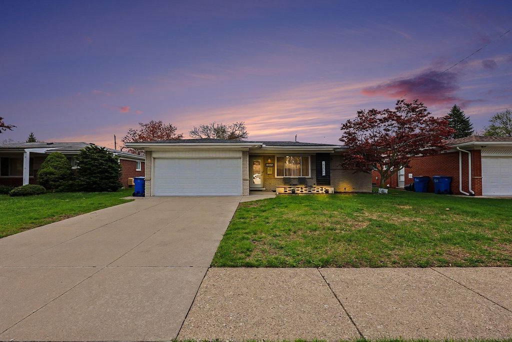 27548 Bonnie Drive, Warren, MI 48093