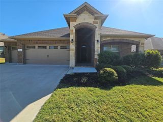 2604 Tuscarora Trail, Glenn Heights, TX 75154