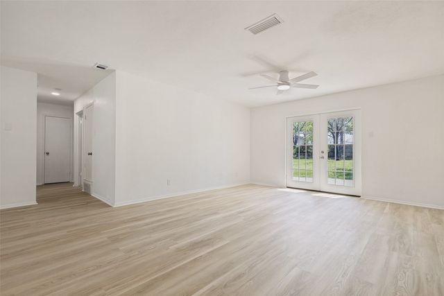 318 Price Drive, Lewisville, TX 75067