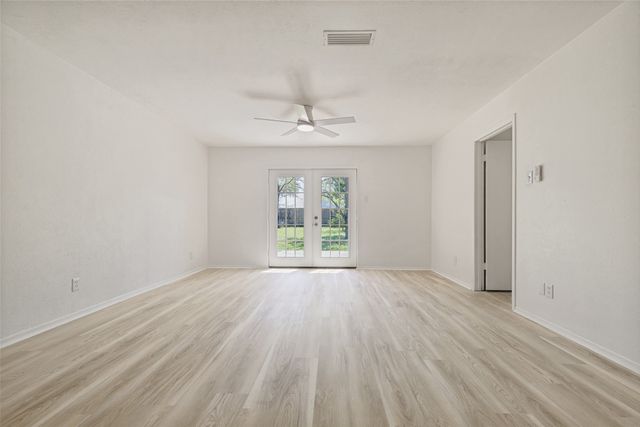 318 Price Drive, Lewisville, TX 75067