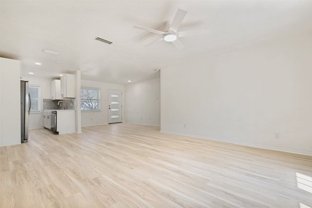 318 Price Drive, Lewisville, TX 75067