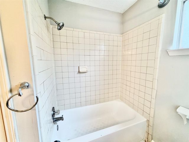 3410 Woodstream Place, Sugar Land, TX 77479