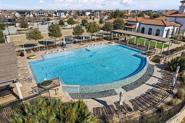 4335 Fall Blossom Drive, Arlington, TX 76005