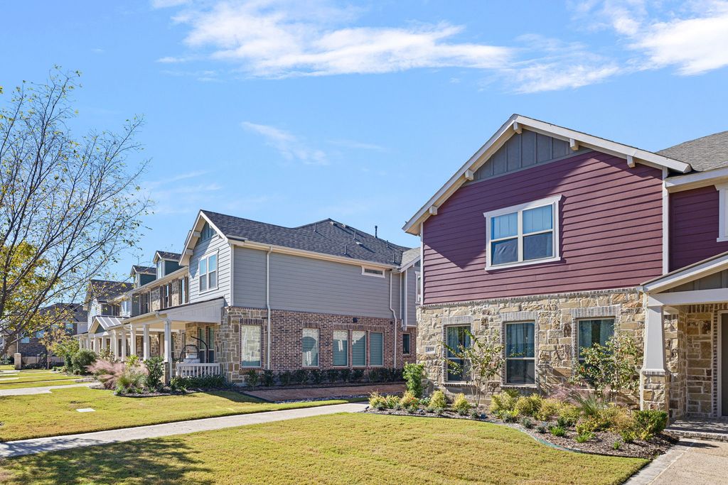 4335 Fall Blossom Drive, Arlington, TX 76005 — photo 2