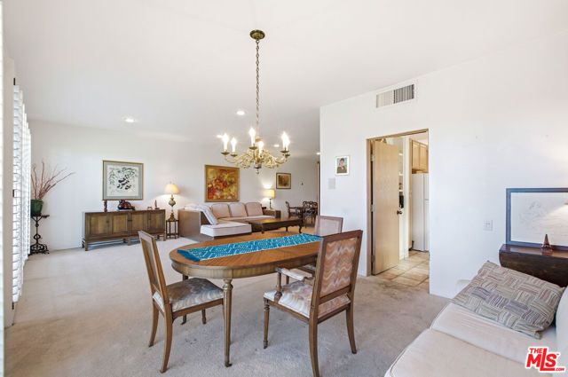 4454 Ventura Canyon Avenue 105, Sherman Oaks, CA 91423