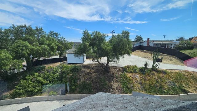 6937 Madrone, San Diego, CA 92114