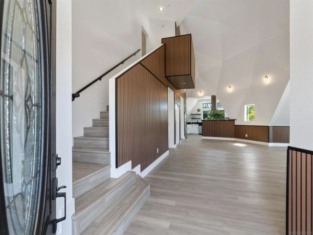 6937 Madrone, San Diego, CA 92114