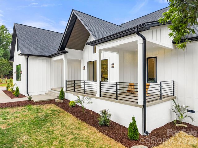 1213 Rosa Drive, Monroe, NC 28112