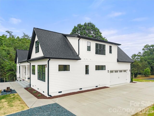 1213 Rosa Drive, Monroe, NC 28112