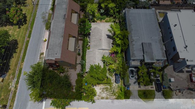 640 NE 8th Avenue, Fort Lauderdale, FL 33304