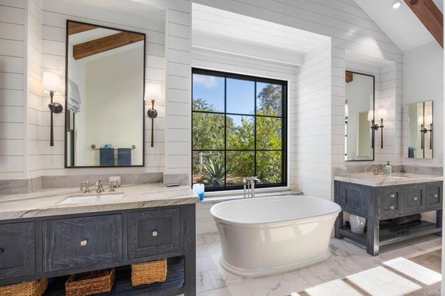639 41 Quail Gardens Lane, Encinitas, CA 92024