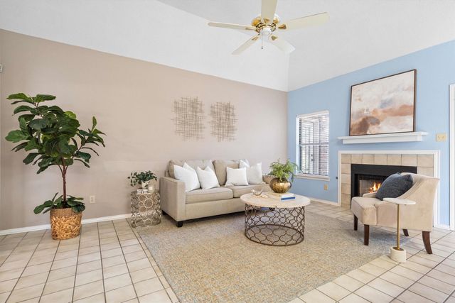 2944 Chris Lane, Grapevine, TX 76051