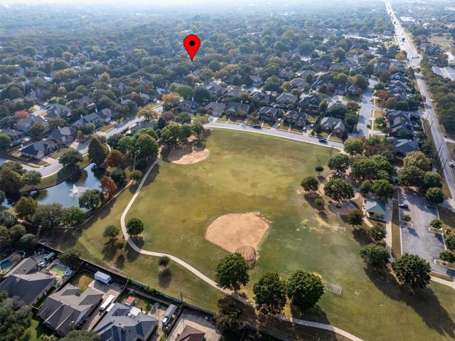 2944 Chris Lane, Grapevine, TX 76051