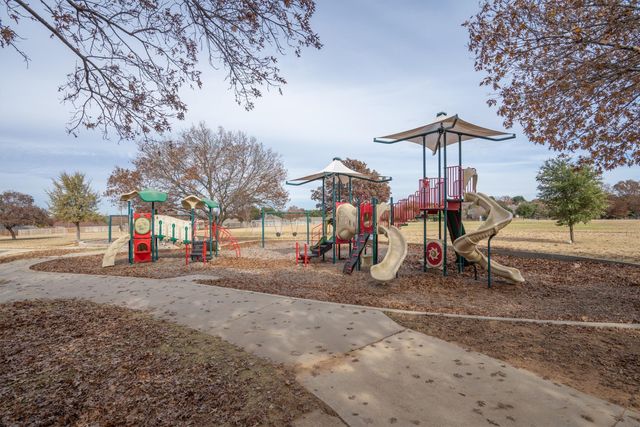 2944 Chris Lane, Grapevine, TX 76051