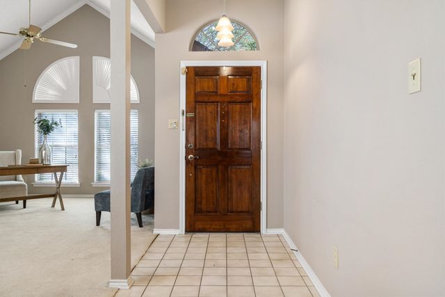 2944 Chris Lane, Grapevine, TX 76051