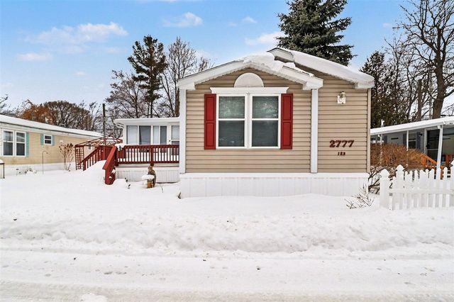 2777 Basin Street, Ludington, MI 49431