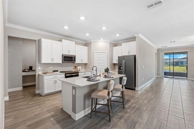 9846 RED BAY LOOP, Land O Lakes, FL 34637