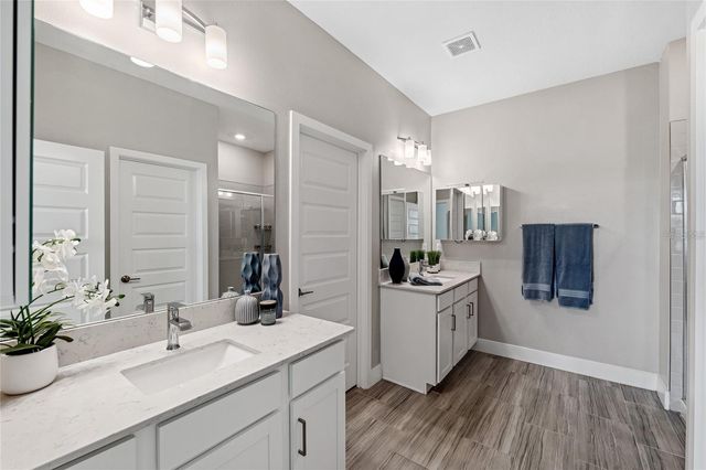 9846 RED BAY LOOP, Land O Lakes, FL 34637