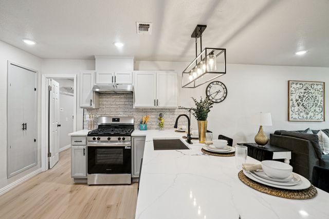 305 Westvue Street, Terrell, TX 75160