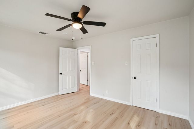 305 Westvue Street, Terrell, TX 75160