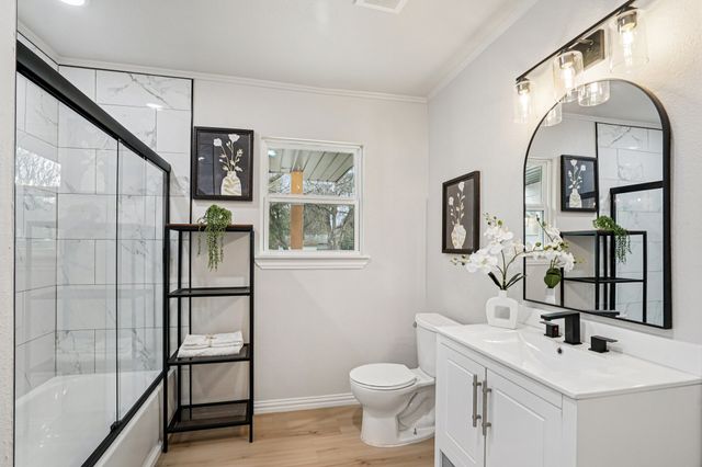 305 Westvue Street, Terrell, TX 75160