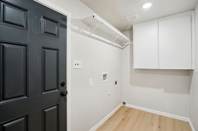 305 Westvue Street, Terrell, TX 75160