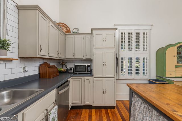 124 Stonewall Place, Macon, GA 31204