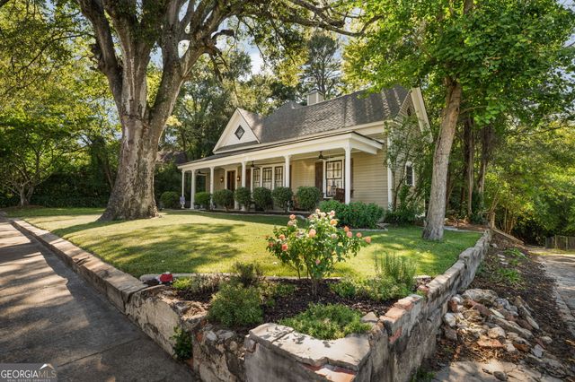124 Stonewall Place, Macon, GA 31204