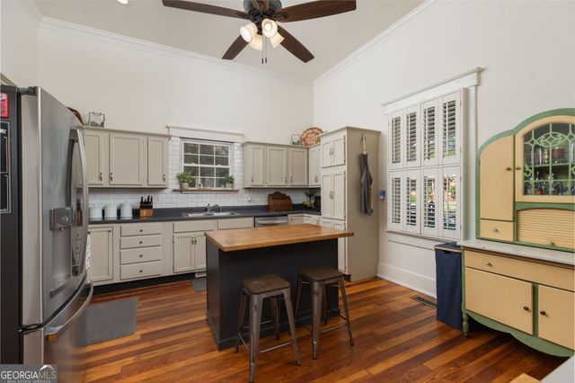 124 Stonewall Place, Macon, GA 31204
