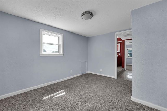 319 E 5th Street, Helena, OK 73741