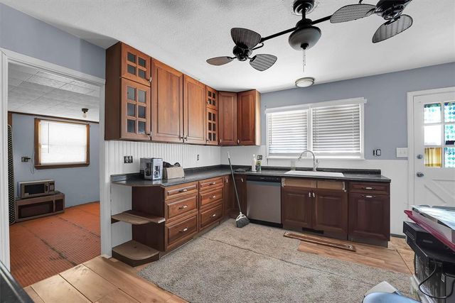 319 E 5th Street, Helena, OK 73741