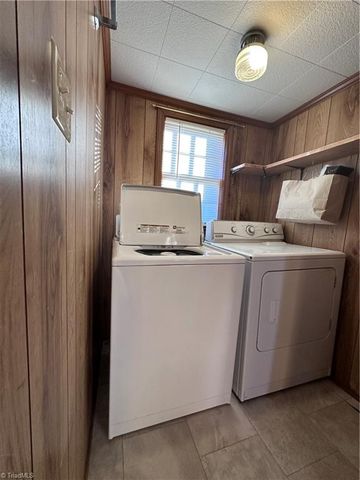 2230 Little River Road, Asheboro, NC 27205