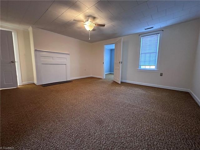 2230 Little River Road, Asheboro, NC 27205