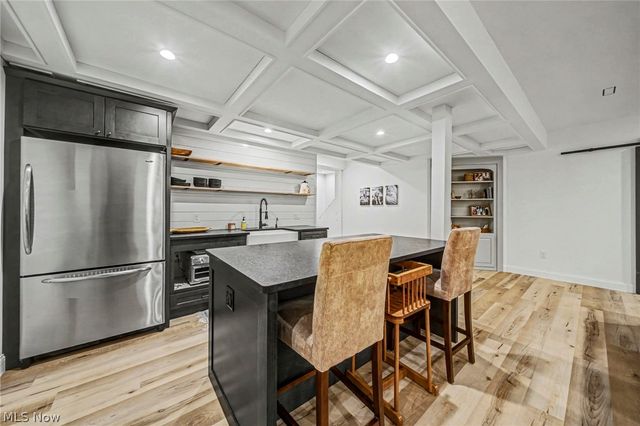 13537 Shirley Drive, Leroy, OH 44077