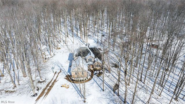 13537 Shirley Drive, Leroy, OH 44077