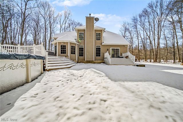 13537 Shirley Drive, Leroy, OH 44077