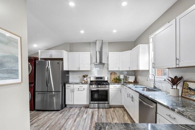 225 N Hague Avenue, Columbus, OH 43204
