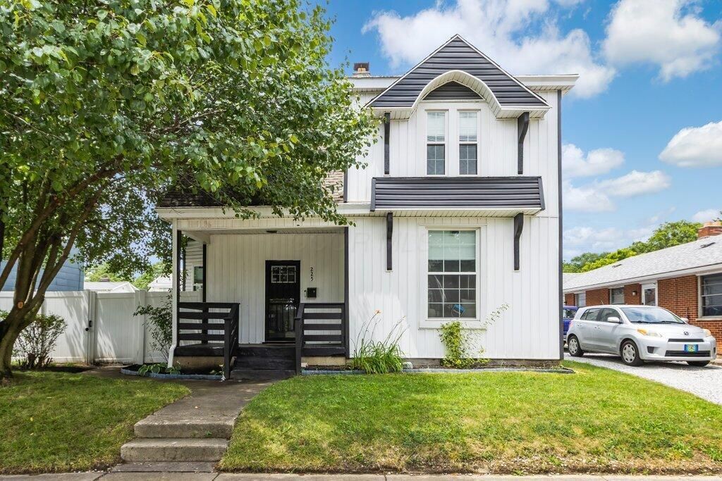 225 N Hague Avenue, Columbus, OH 43204