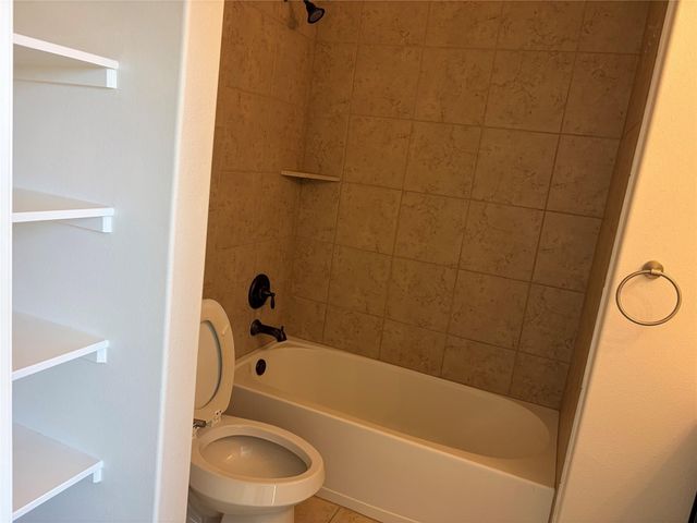 20615 Silver Tea Avenue, Hockley, TX 77447