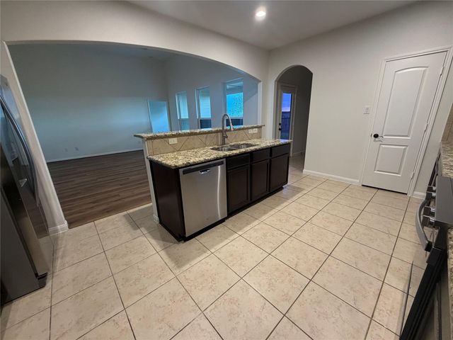 20615 Silver Tea Avenue, Hockley, TX 77447