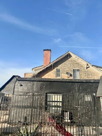 6215 S Prairie Avenue, Chicago, IL 60637